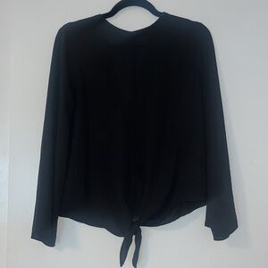 Madewell black top with v back and tie front